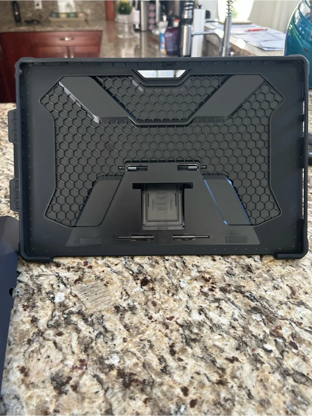 Unicorn Beetle Pro Black Tablet Case